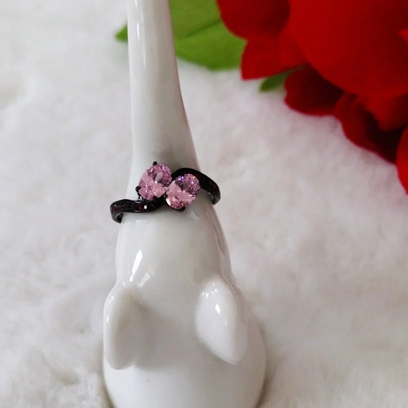 Women's Pink Stone Cocktail Ring Hypoallergenic Stainless Steel - Picture 4 of 12